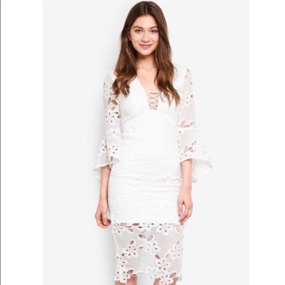 Sexy white dress!
